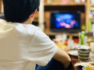 NHK家族割引で受信料が半額になる賢い活用法