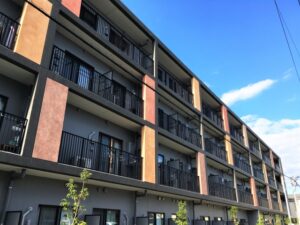 サービス付き高齢者向け住宅は職員の数を確認