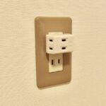 道具なしで自宅に仕掛けられた盗聴器を発見する方法