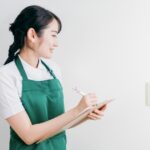 盗聴器がコンセント付近に仕掛けられる理由とは