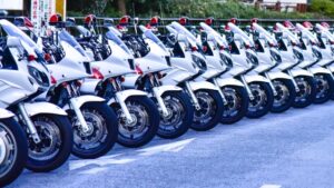 最新白バイ「ホンダvs.ヤマハ」どっちが高い？